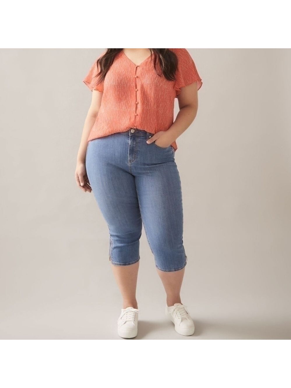 12 - In Every Story | Straight-Leg Denim Capri with Zip